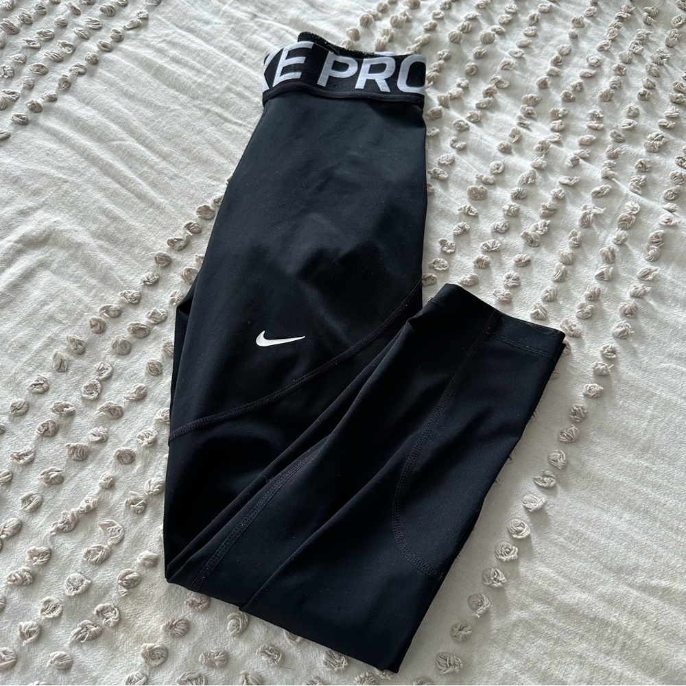 Nike Pro leggings